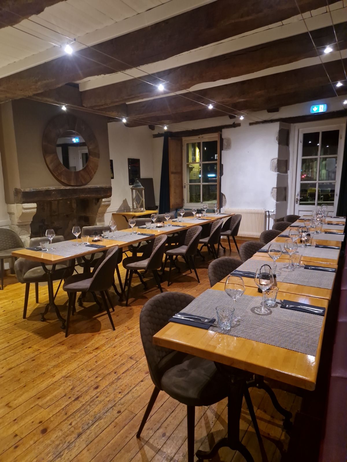 Salle privative du restaurant - pour vos repas de groupes à partir de 25 convives
